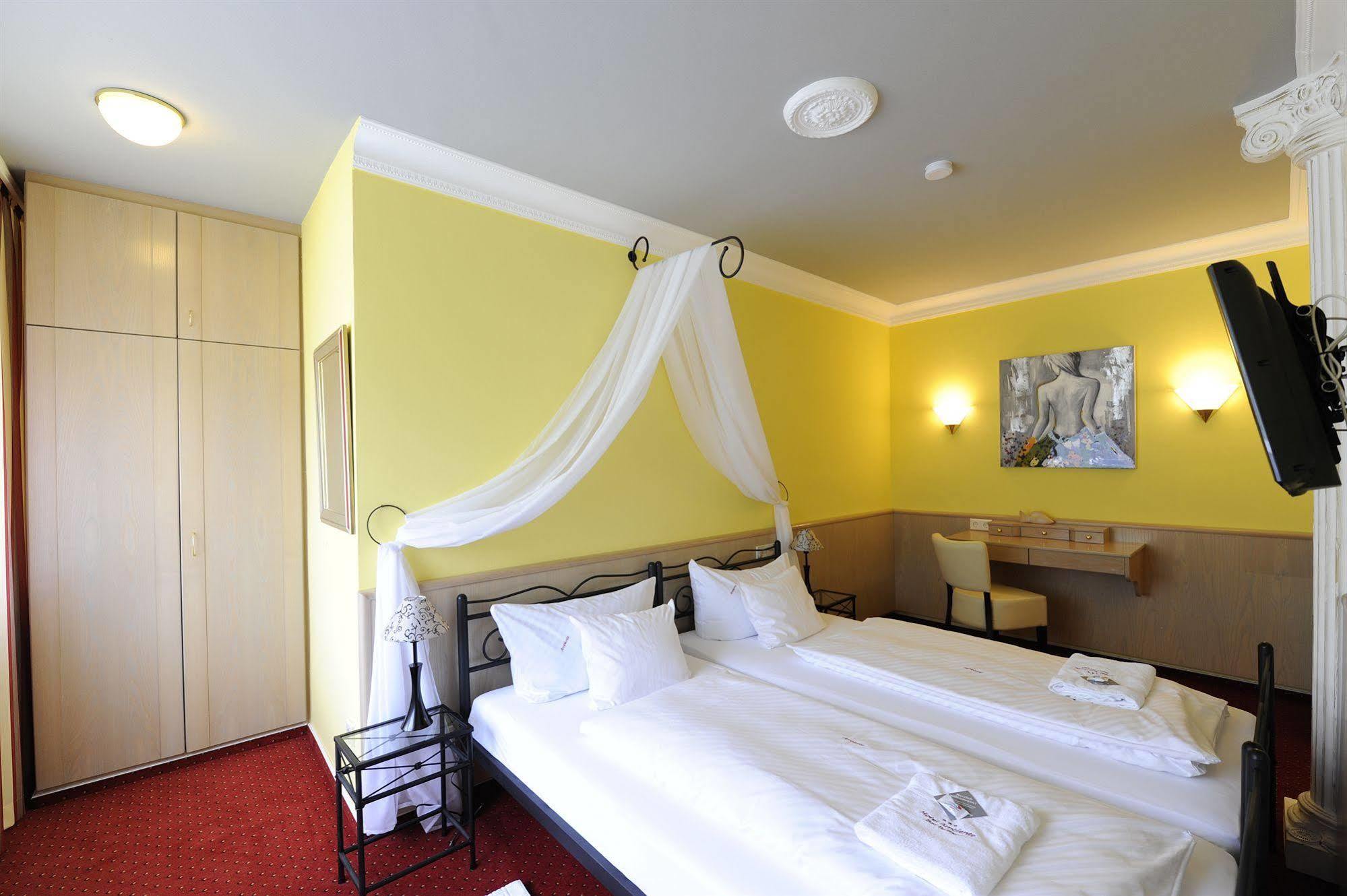 Hotel Ambiente Bad Bellingen Eksteriør bilde